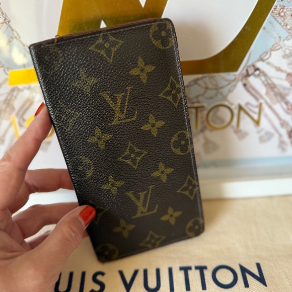 Louis Vuitton Vintage Monogram Long Wallet Checkbook - Picture 7 of 14